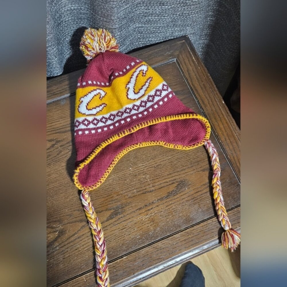 Cleveland Cavaliers Jacquard Tassel Knit Hat